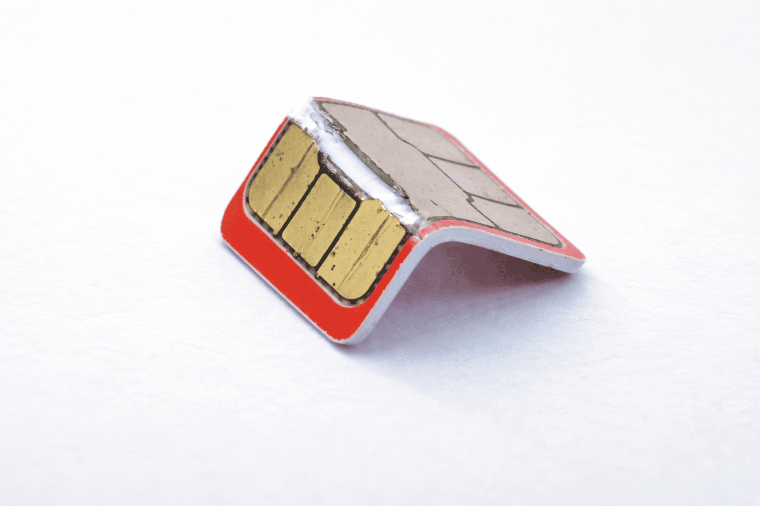 Vad gör jag om jag bryter SIM-kortet?